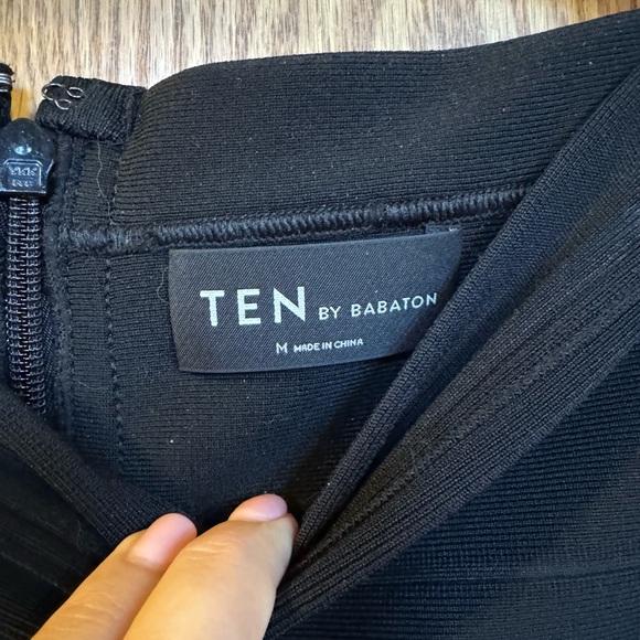 Ten by Babaton bandage skirt size medium - Picture 2 of 2